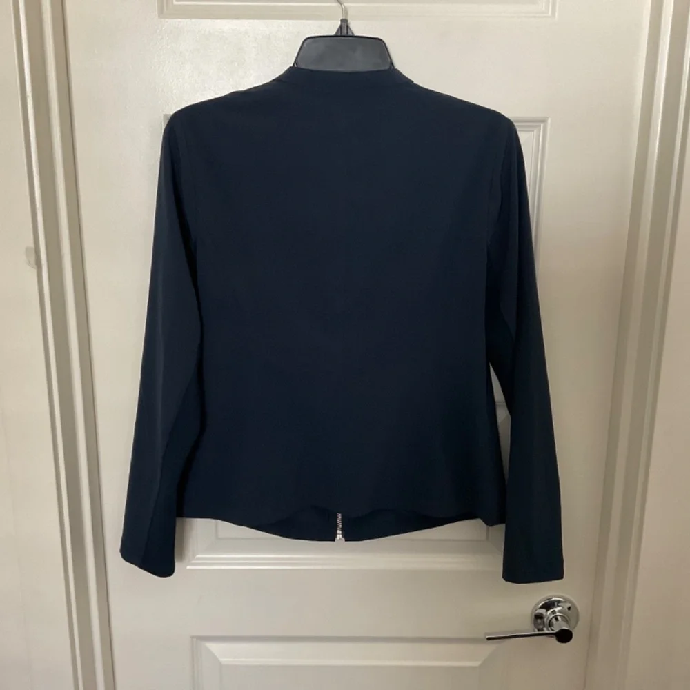Zenergy by Chico’s Navy Blue Full Zip Lighweight Jacket - Size 0‎ (Small)